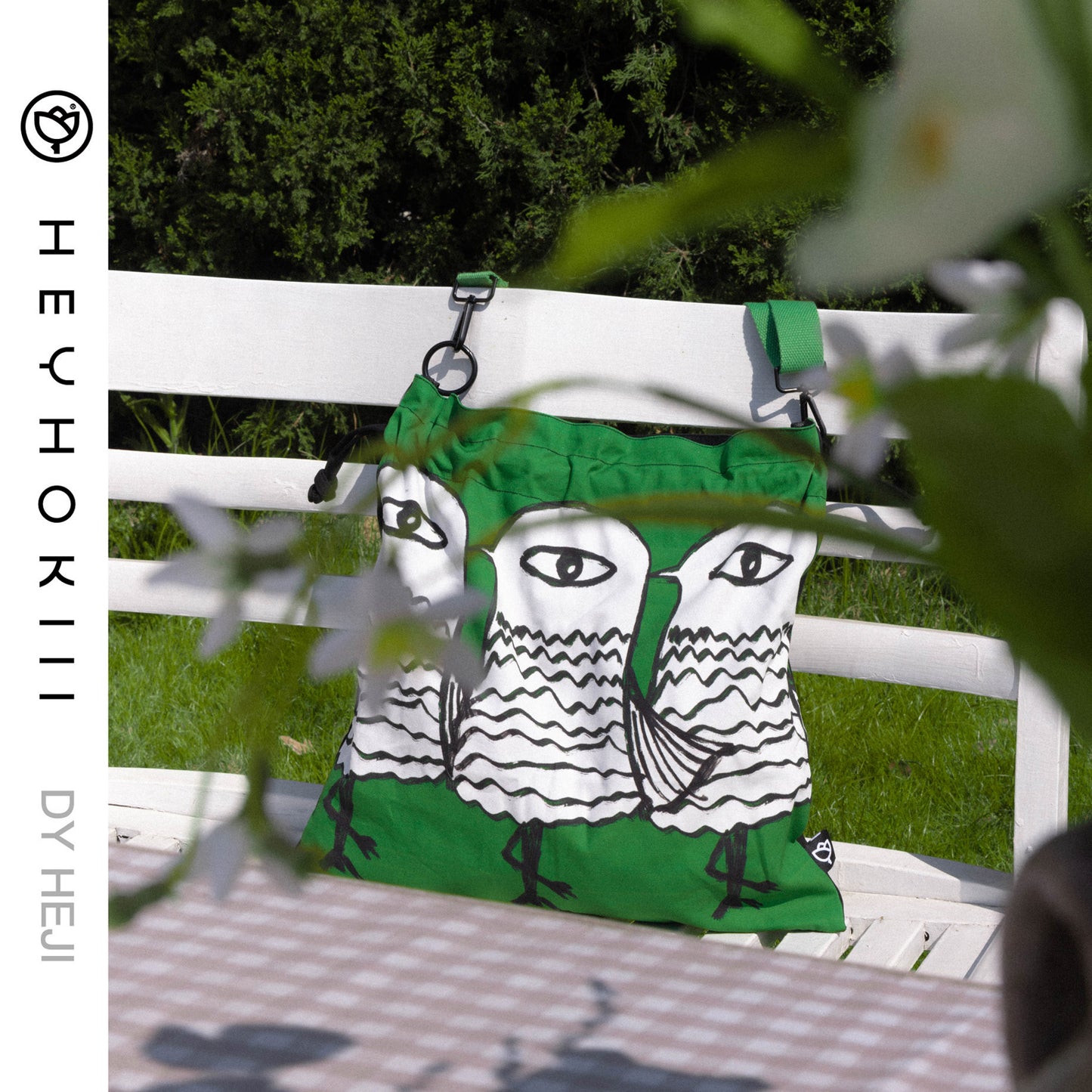【heyhokiii】Owl Print Canvas Bag: Where Mystique Meets Practicality