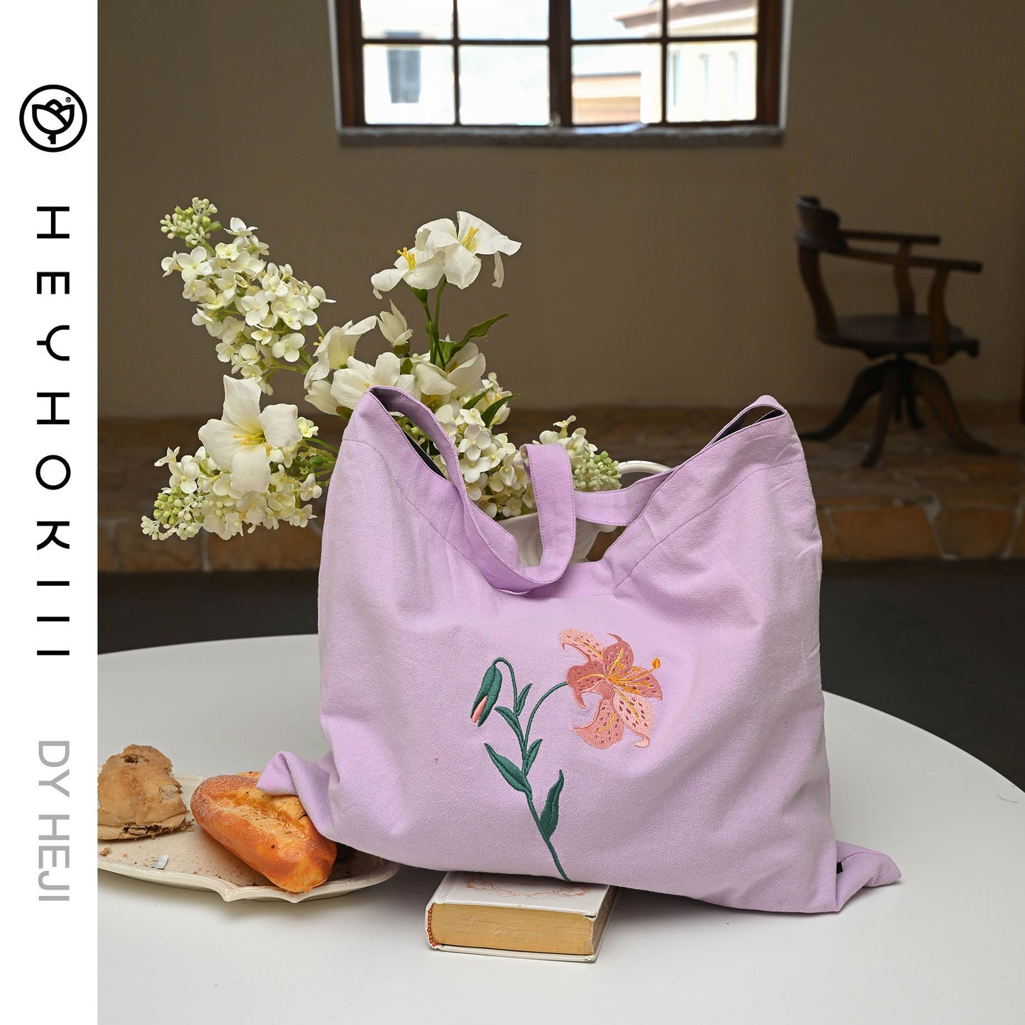 【heyhokiii】Machine-Embroidered Lily Cotton Drawstring Bag: Timeless Elegance in White or Pink