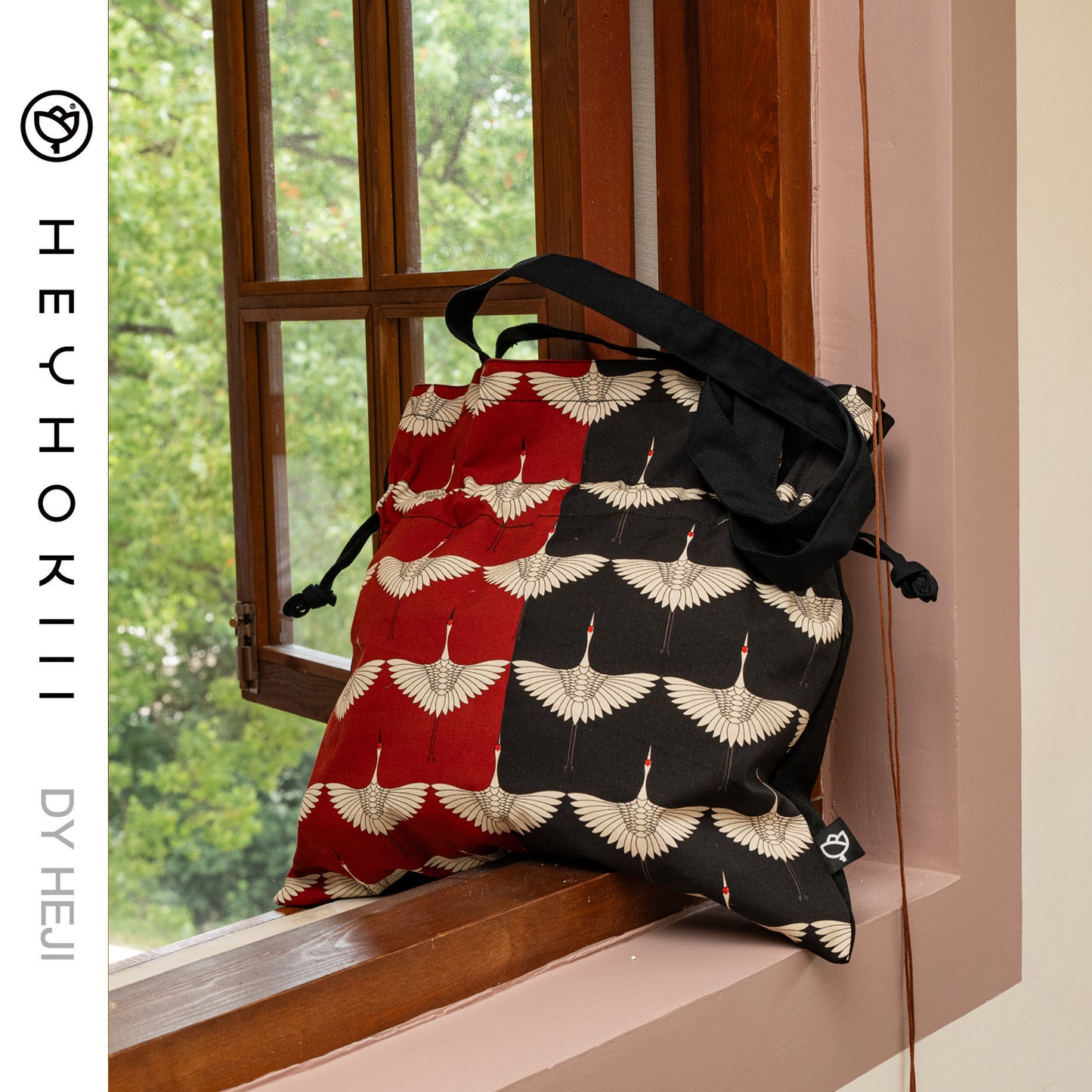 【heyhokiii】Black Crane Canvas Drawstring Bag: Timeless Chinese Symbolism in Sustainable Style