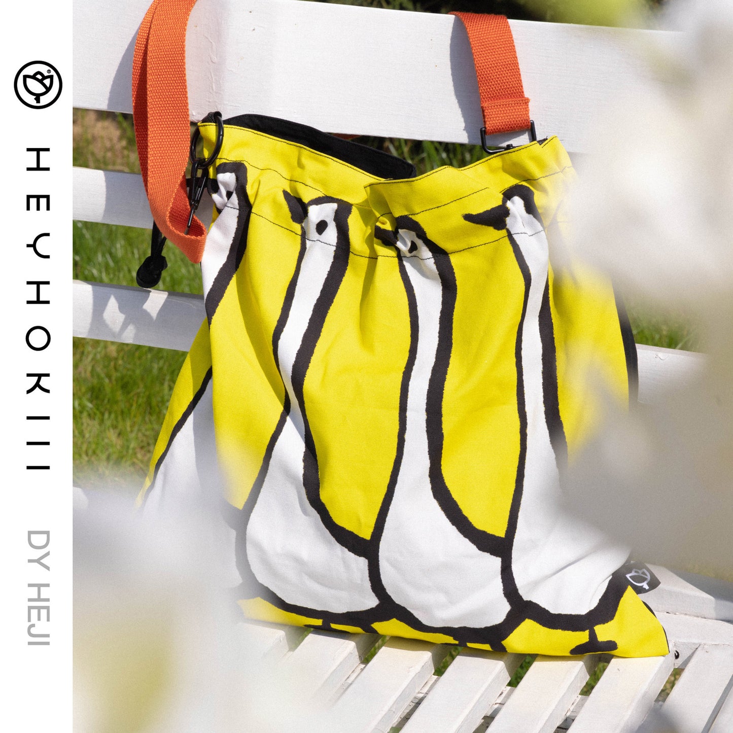 【heyhokiii】Goose Print Canvas Bag: A Poetic Symphony of Art and Utility