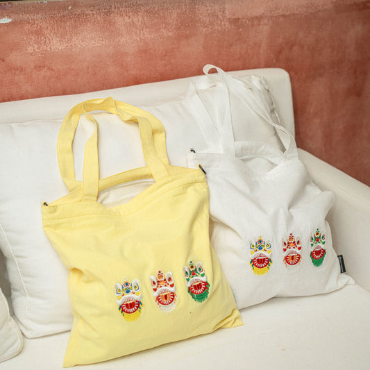 【heyhokiii】Unveiling the Power of Chinese Lion Dance Culture: Embroidered Lion Dance Cotton Bag