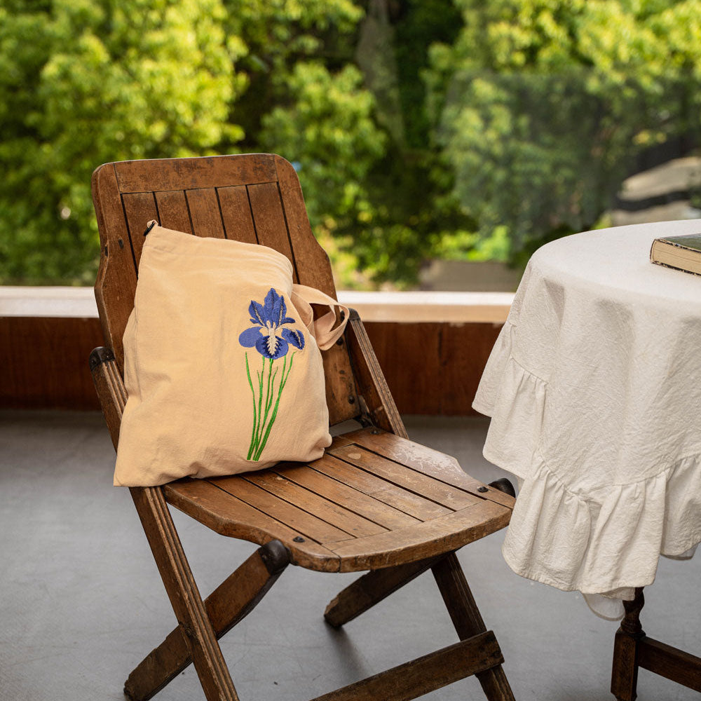 【heyhokiii】Embroidered Phalaenopsis Cotton Tote Bag | Imitation Suzhou Embroidery | Zipper Closure & Dual-Carry Design