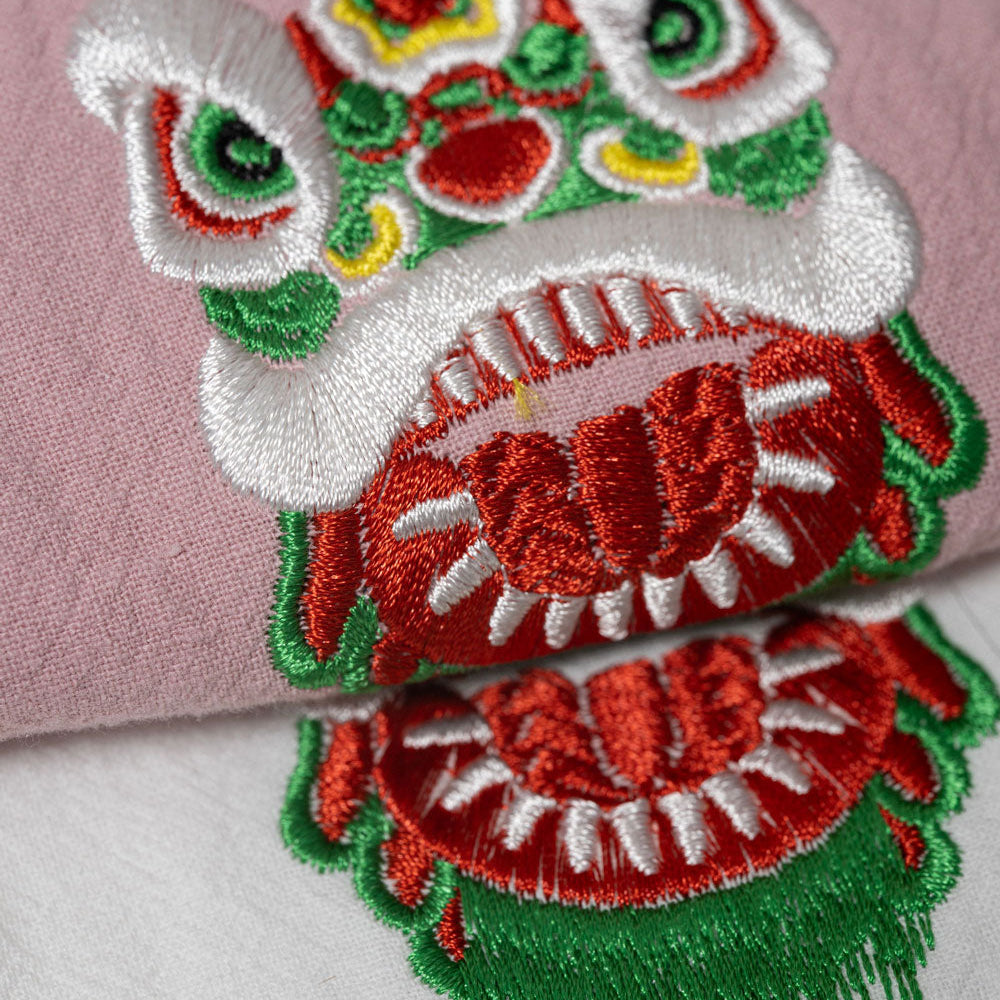 【heyhokiii】Unveiling the Power of Chinese Lion Dance Culture: Embroidered Lion Dance Cotton Bag