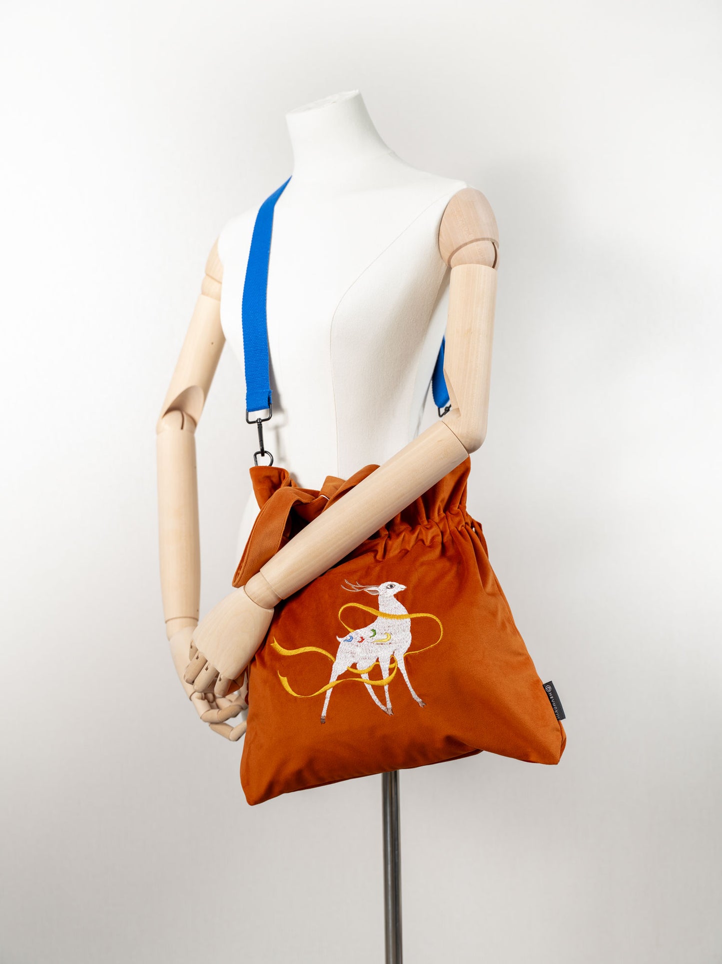 【heyhokiii】Machine-Embroidered Nine-Colored Deer Orange Velvet Crossbody Bag: A Mythical Masterpiece from Dunhuang
