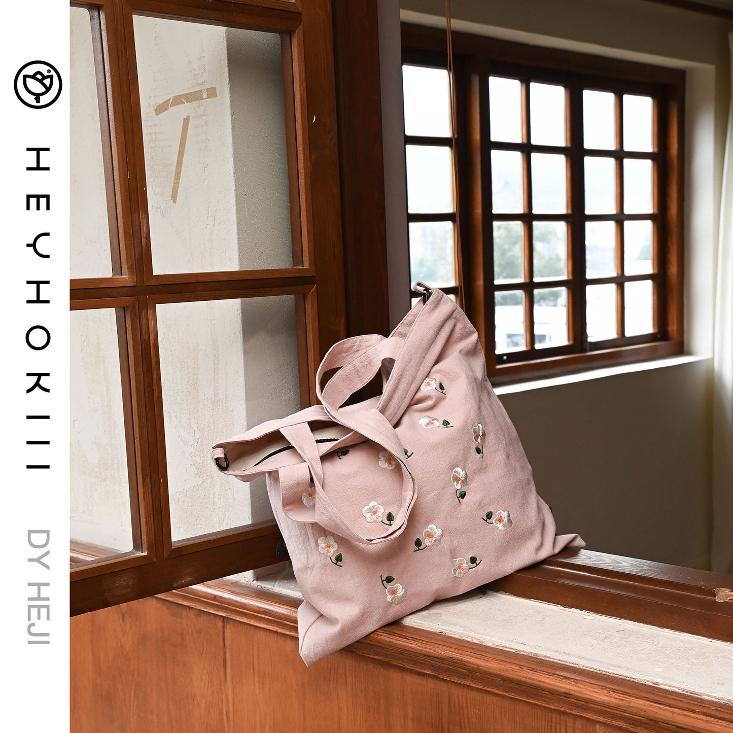 【heyhokiii】Machine-Embroidered Phalaenopsis Pink Cotton Drawstring Bag: Elegance in Every Petal