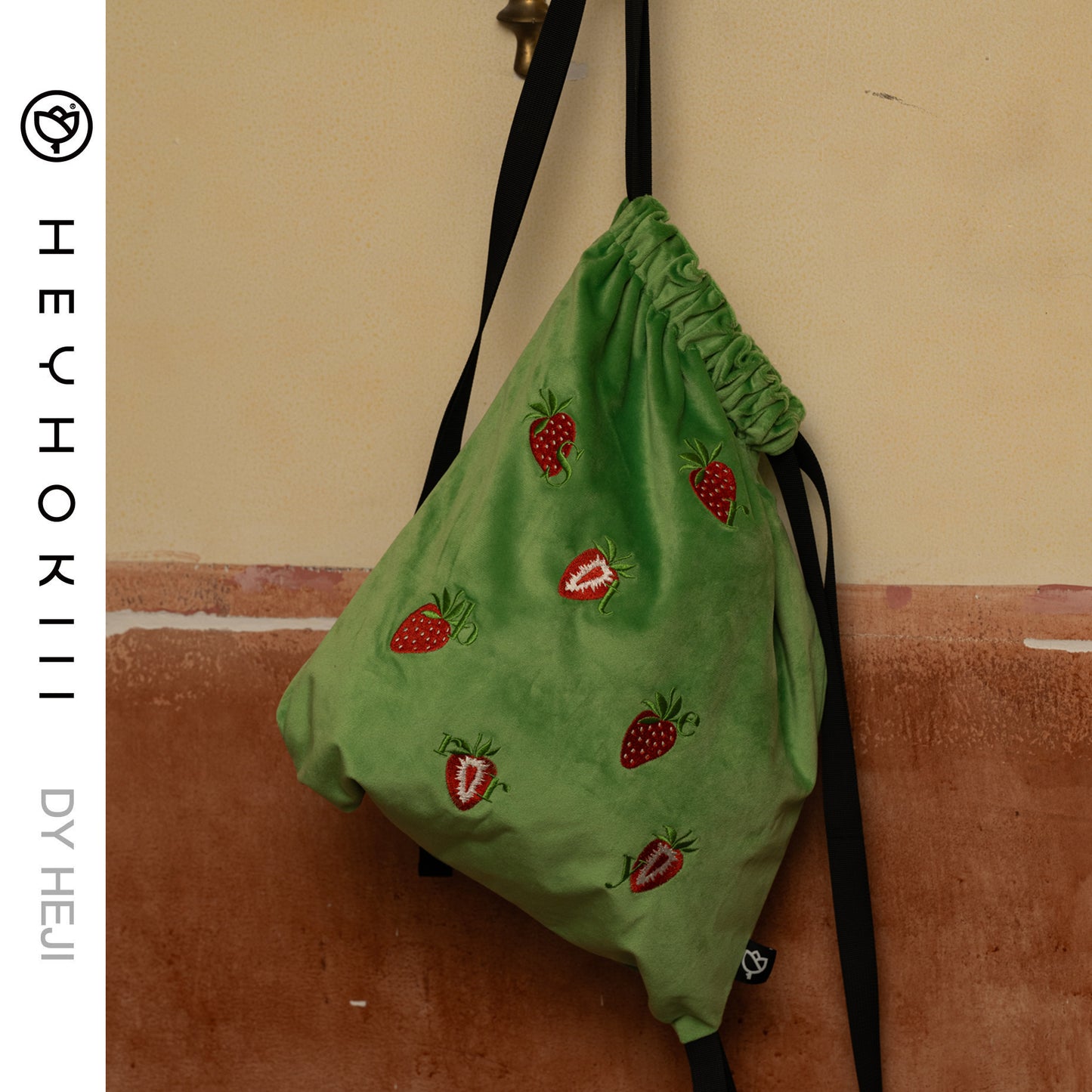 【heyhokiii】Machine-Embroidered Strawberry Green Velvet Duffle Bag: Playful Luxury in Every Stitch