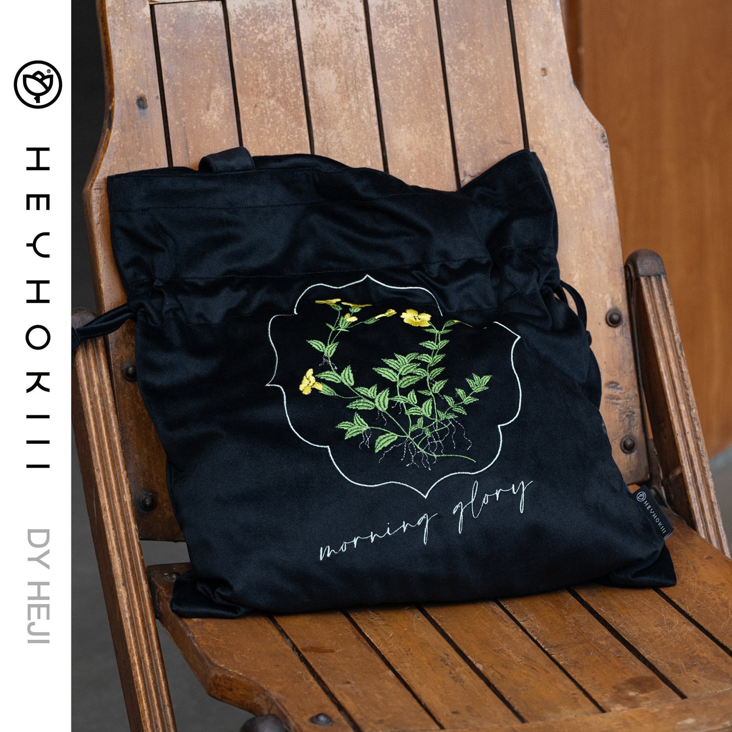 【heyhokiii】Machine-Embroidered Yellow Lily of the Valley Black Velvet Bag: A Symphony of Elegance and Mystique
