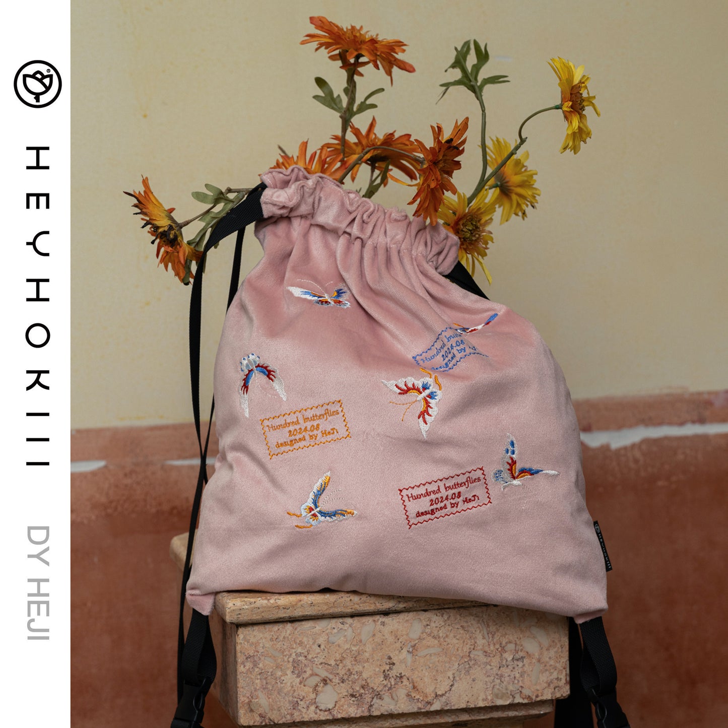 【heyhokiii】Machine-Embroidered Hundred Butterflies Pink Velvet Duffle Bag: A Tapestry of Tradition and Luxury