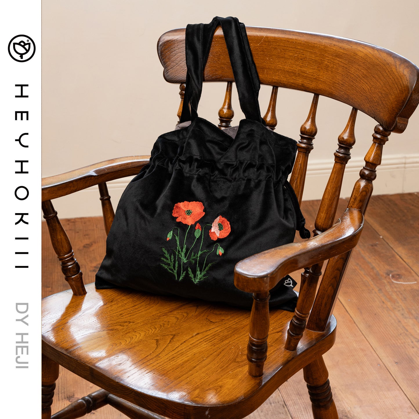 【heyhokiii】Machine-Embroidered Corn Poppy Black Velvet Bag: Edgy Elegance in Every Stitch