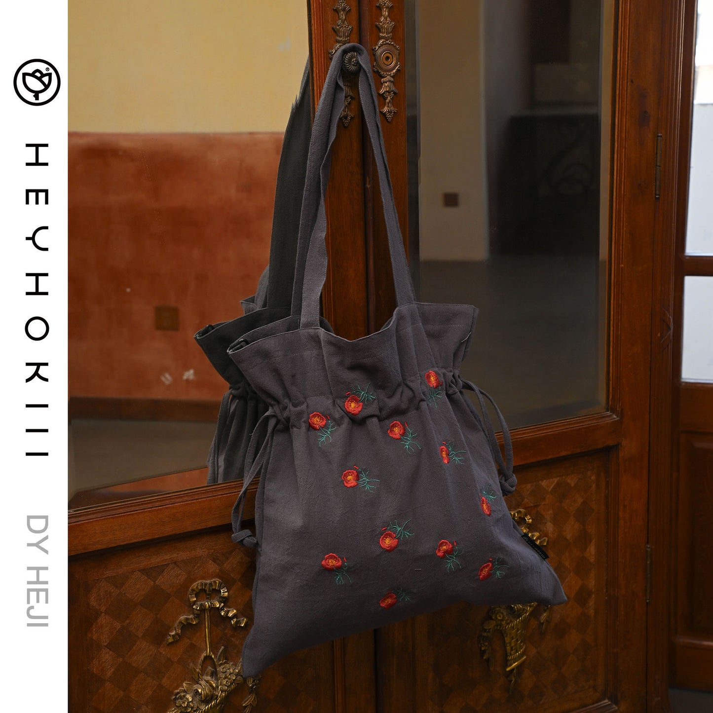 【heyhokiii】Machine - Embroidered Corn Poppy Cotton Drawstring Bag: A Blend of Precision and Practicality