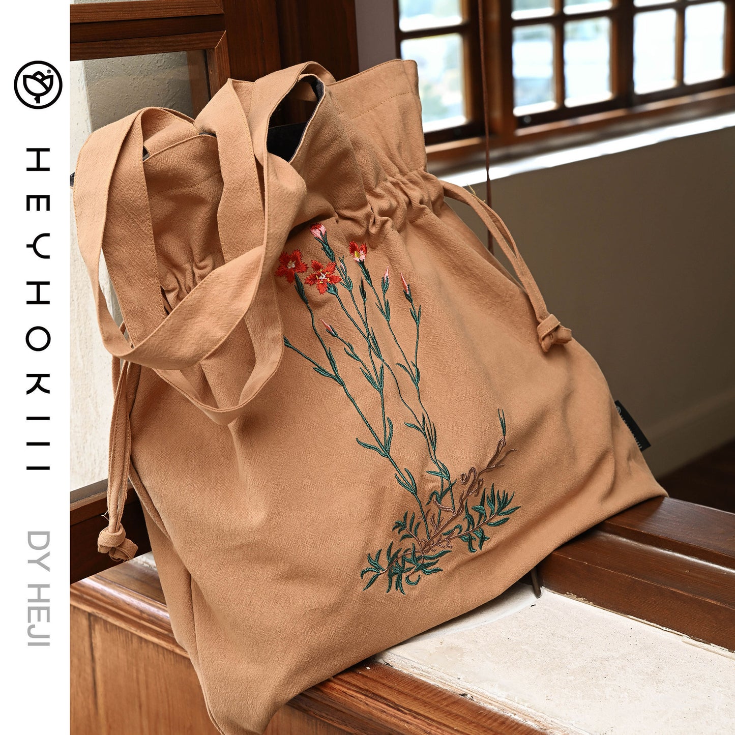 【heyhokiii】Machine-Embroidered Dianthus Cotton Drawstring Bag: Elegance in Every Stitch