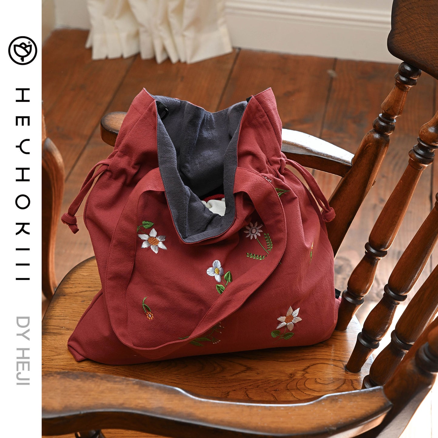 【heyhokiii】Machine-Embroidered Small Floral Cotton Drawstring Bag: Timeless Charm in Every Stitch