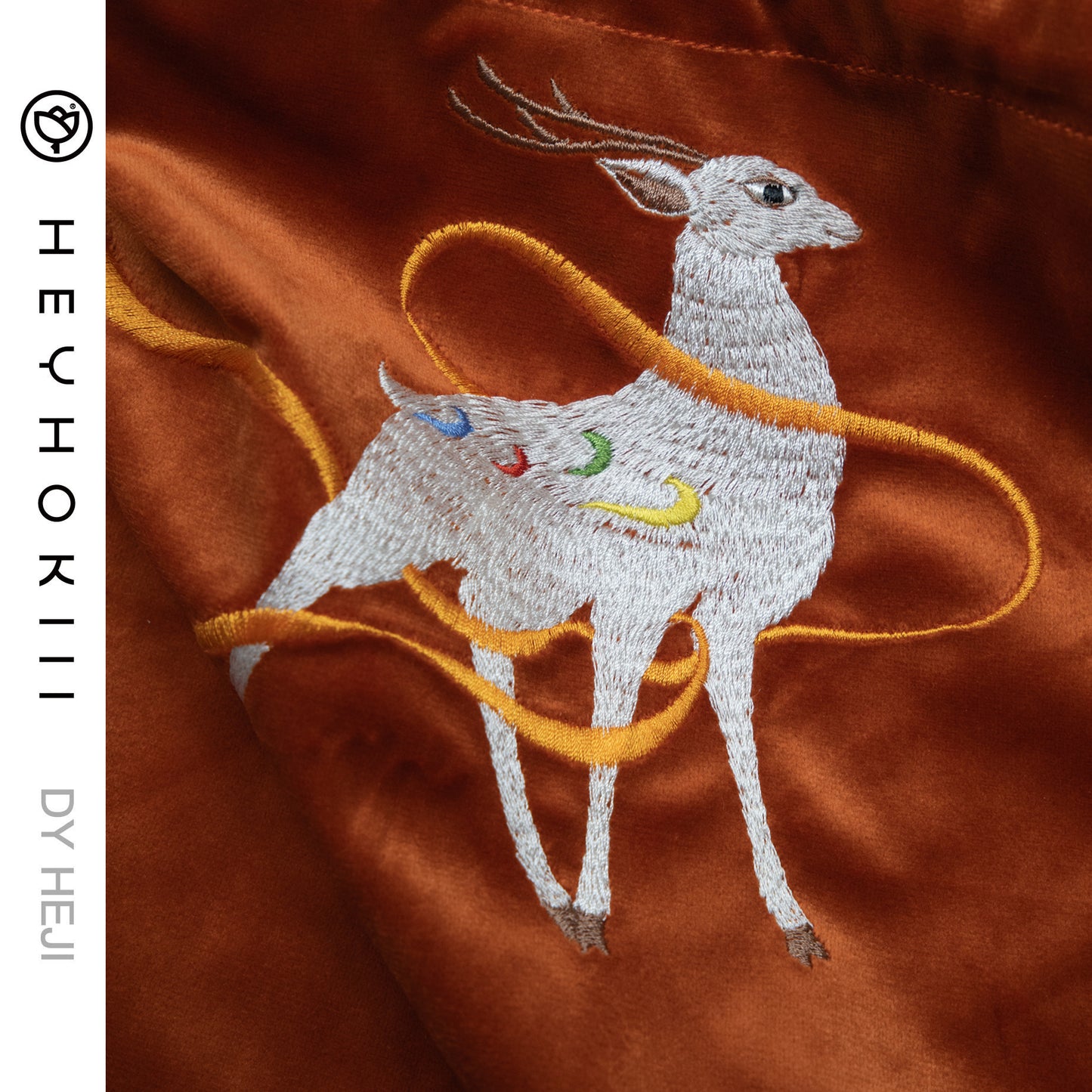 【heyhokiii】Machine-Embroidered Nine-Colored Deer Orange Velvet Crossbody Bag: A Mythical Masterpiece from Dunhuang